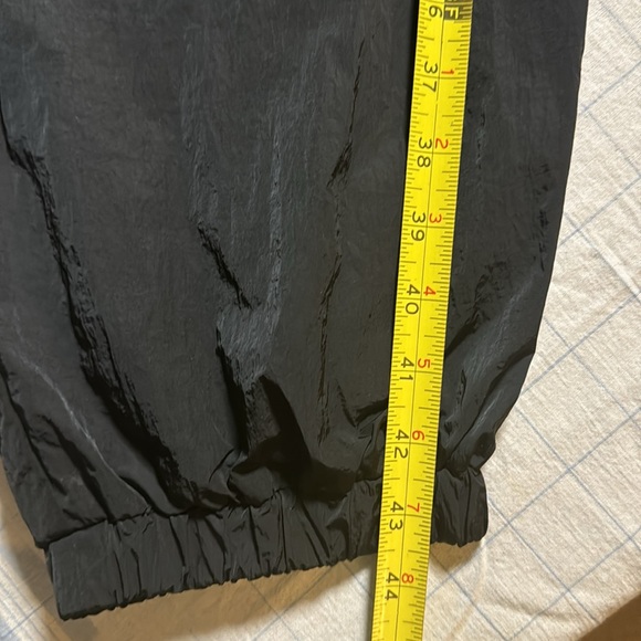 NWT Good American Essential Nylon Track Pant Black Size 6 (3x) - Picture 15 of 16